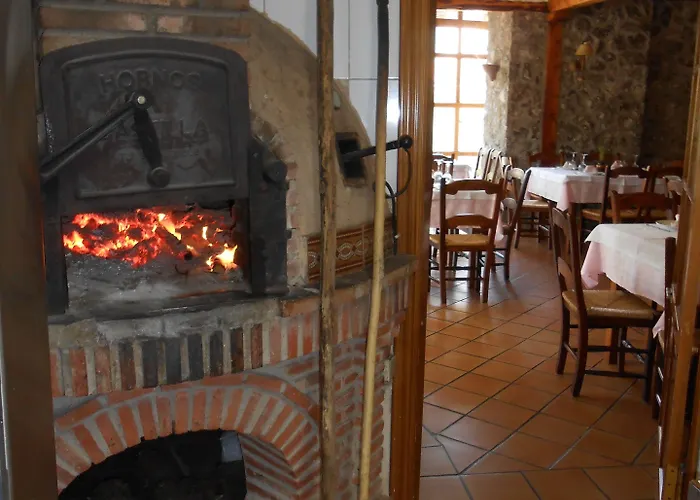 Otel Rural & Puente Del Duraton 4*